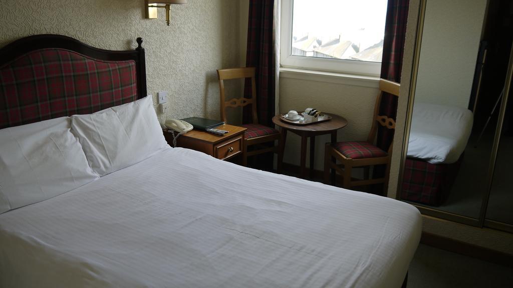 Symphony Craw'S Nest Hotel 安斯特拉瑟 客房 照片